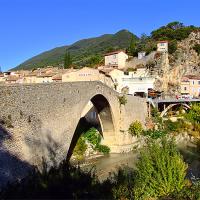 Nyons et son pont roman